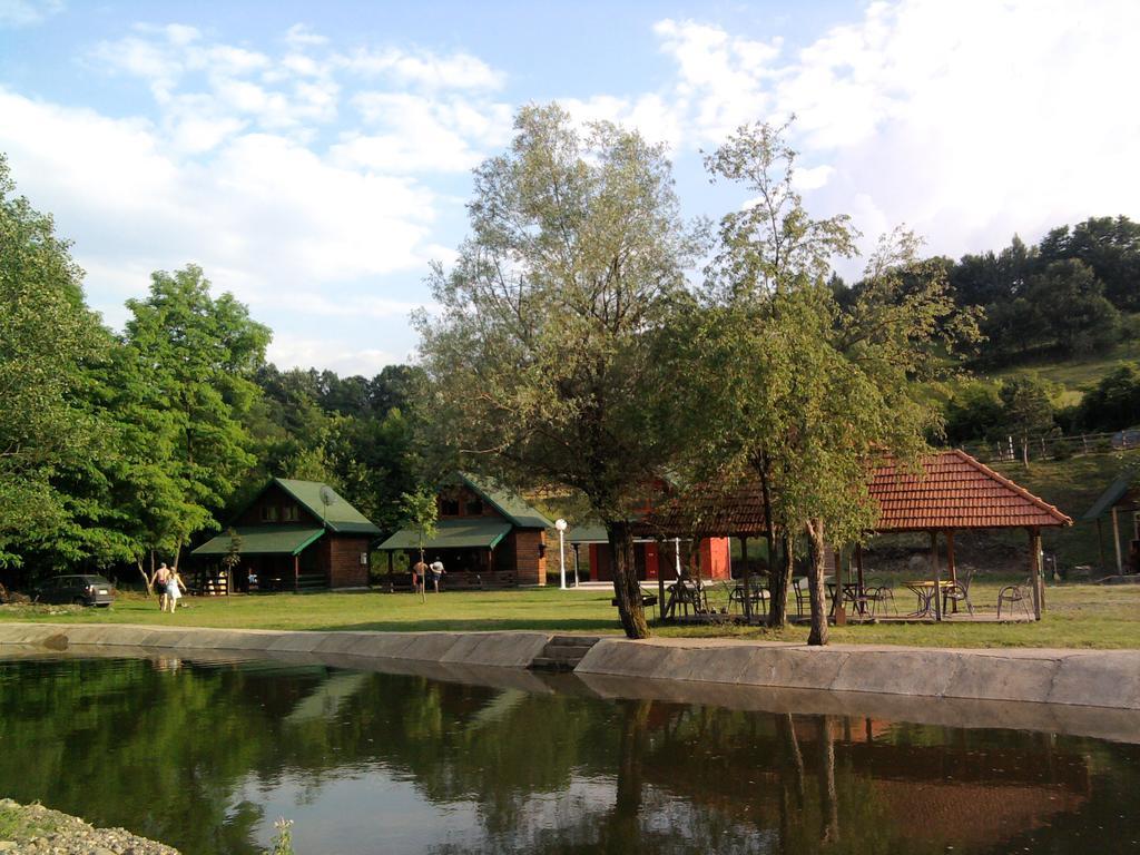 Holiday Homes Biser Lopatnice Lopatnica Kültér fotó